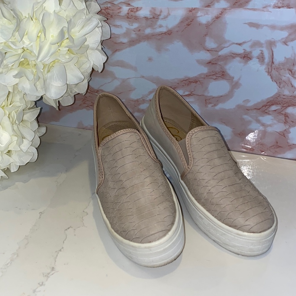 Snake Textured Casual Slip On Flat Shoes-Taupe